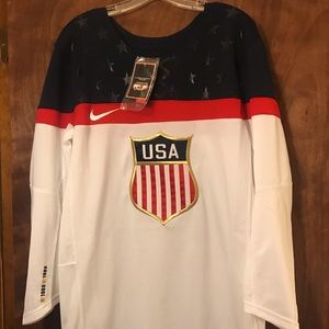 USA hockey jersey